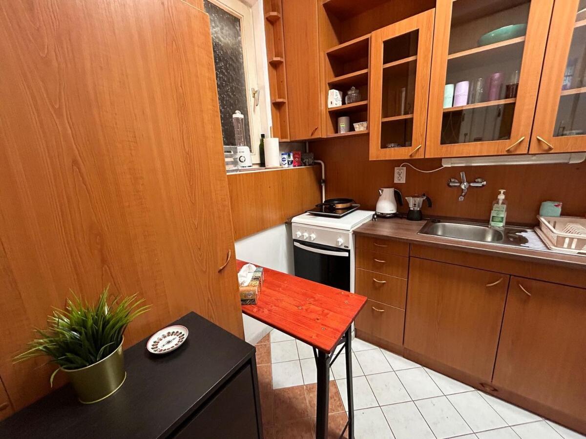 Whynotapartment Apartman *